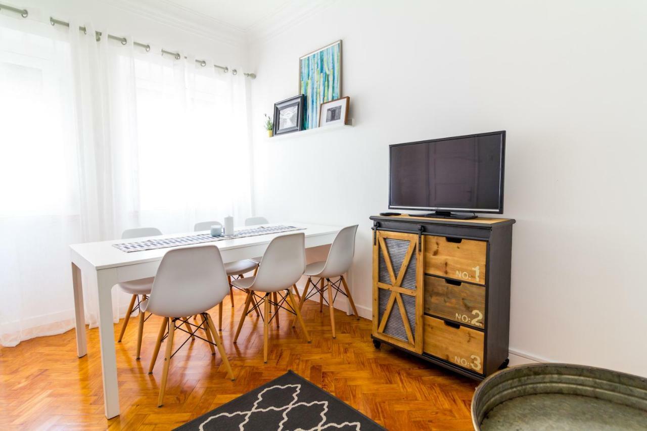 Avenidas Cozy Apartment リスボン エクステリア 写真