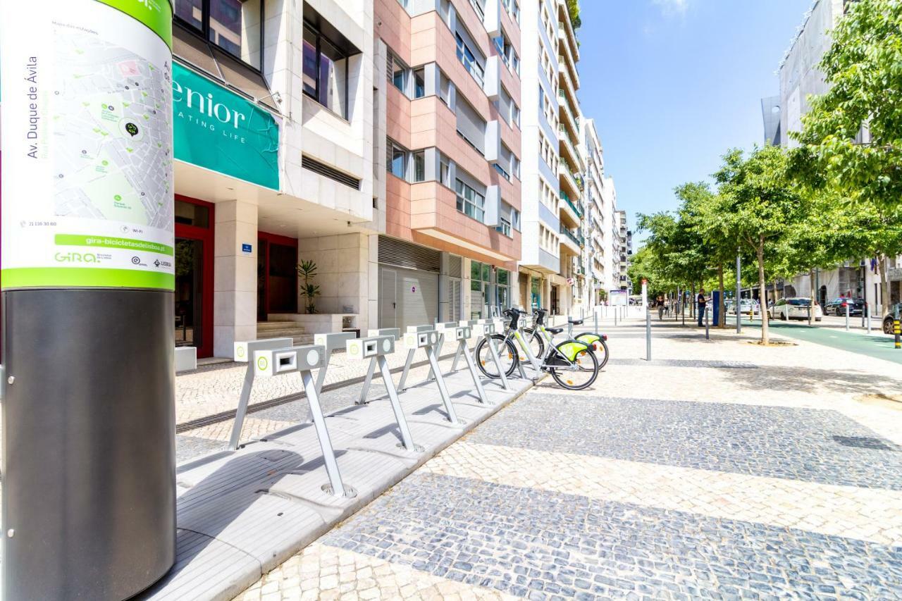 Avenidas Cozy Apartment リスボン エクステリア 写真